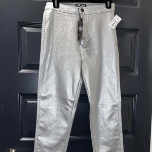 SILVER METALLIC PANTS SIZE: LARGE